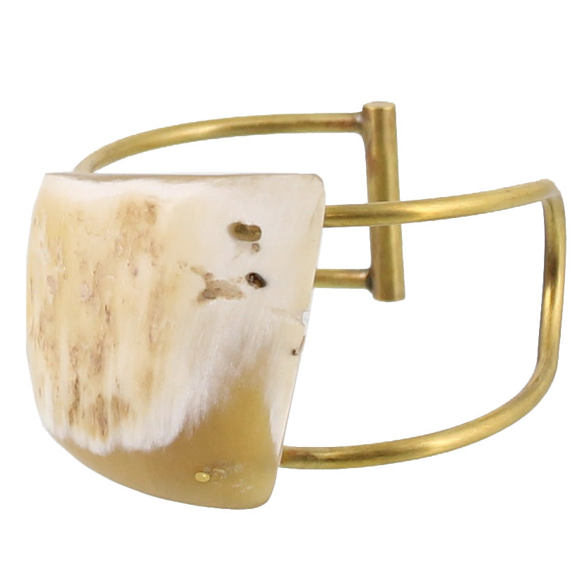Bayan Wire Cuff with Quadrilateral Horn - Light Horn, Brass